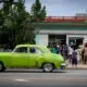 « un-changement-brutal »:-les-cubains-affoles-face-a-l’envolee-des-prix