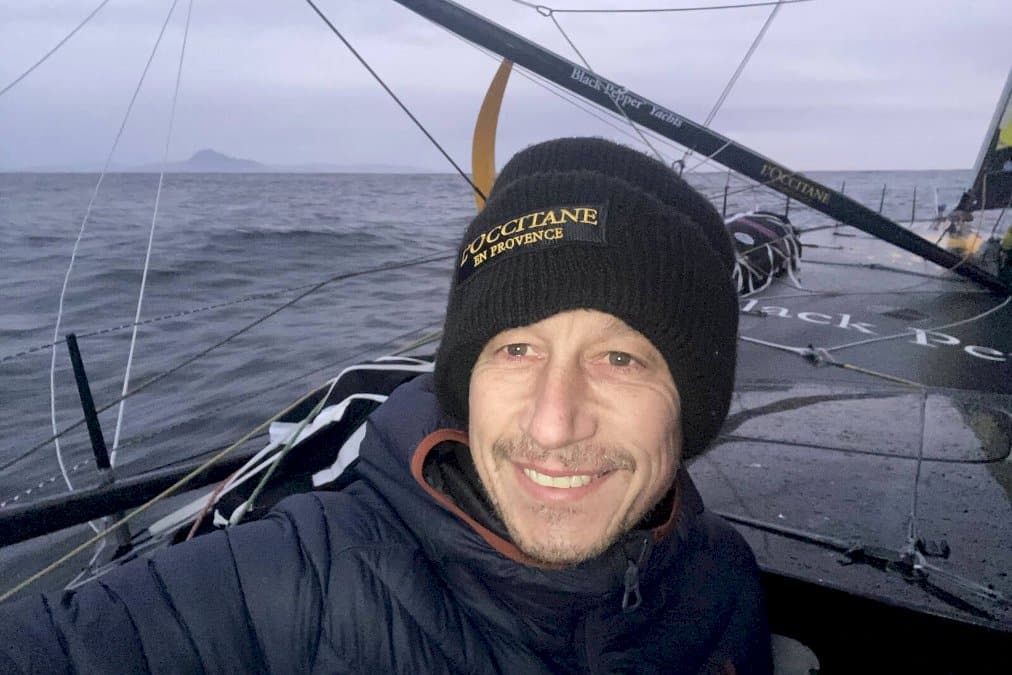 vendee-globe:-armel-tripon-« ebloui »-par-la-mer-comme-par-un-soulages