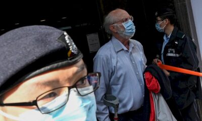 hong-kong:-le-vaste-coup-de-filet-suscite-une-avalanche-de-condamnations