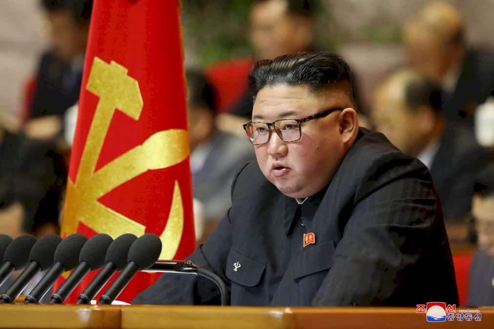 coree-du-nord:-kim-promet-de-renforcer-les-capacites-militaires-du-pays