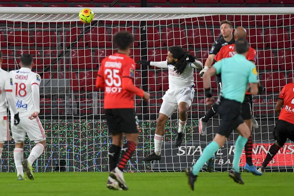 l1:-lyon-champion-d’automne,-premier-succes-de-pochettino