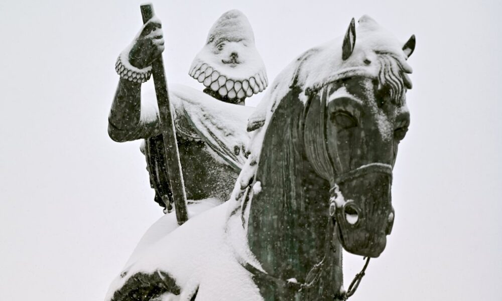 espagne:-une-tempete-de-neige-historique-fait-trois-morts-et-seme-le-chaos