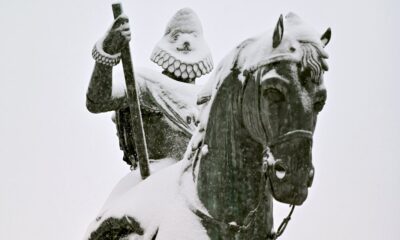 espagne:-une-tempete-de-neige-historique-fait-trois-morts-et-seme-le-chaos