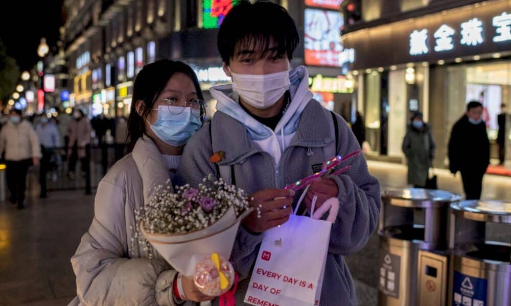 covid:-un-an-apres-le-1er-mort,-l&rsquo;oms-enfin-attendue-en-chine