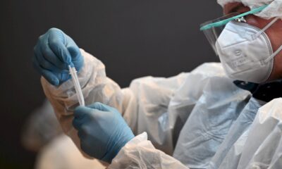 covid-19:-le-gouvernement-pret-a-etendre-les-restrictions-sanitaires