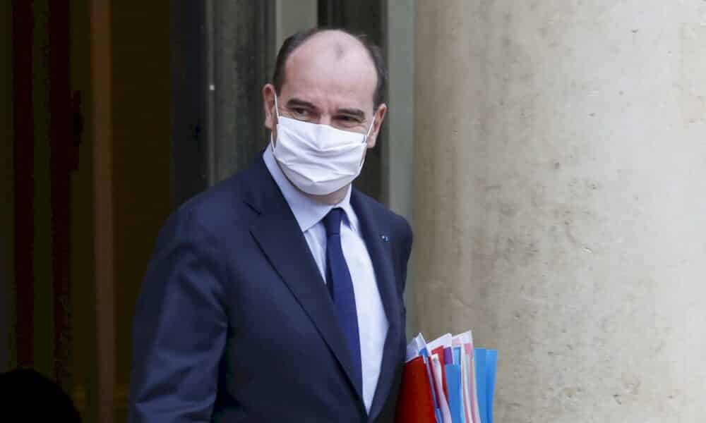 covid-19-–-l&rsquo;executif-doit-trancher-sur-un-couvre-feu-national-des-18h00