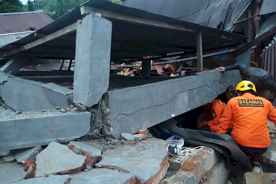 le-bilan-d&rsquo;un-seisme-en-indonesie-monte-a-34-morts