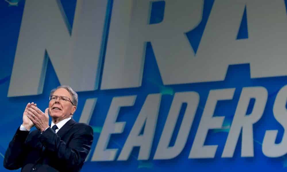 le-lobby-des-armes-nra-se-declare-en-faillite-pour-echapper-a-la-justice-de-new-york
