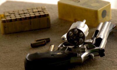 des-enqueteurs-sur-les-traces-d&rsquo;un-trafic-d&rsquo;armes-« exceptionnel »