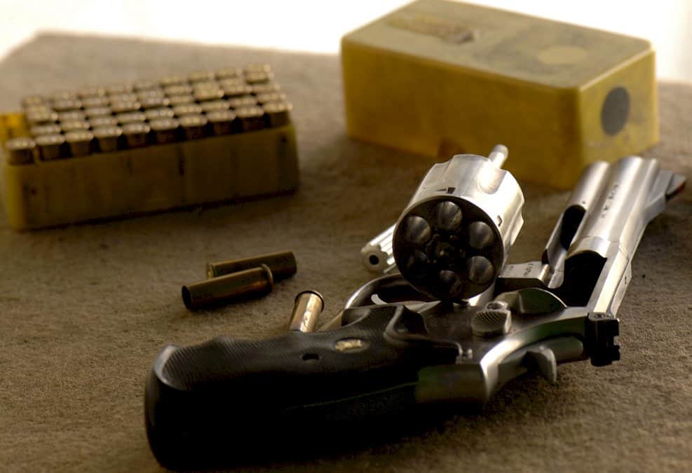 des-enqueteurs-sur-les-traces-d&rsquo;un-trafic-d&rsquo;armes-« exceptionnel »