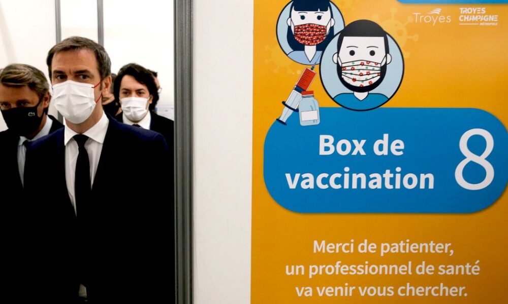 covid-19:-le-million-de-vaccines-sera-« largement »-atteint-d&rsquo;ici-fin-janvier,-assure-veran