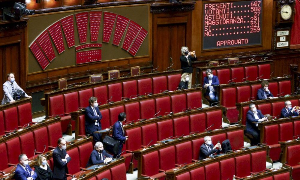italie:-vote-crucial-au-senat-pour-l&rsquo;avenir-du-gouvernement-conte