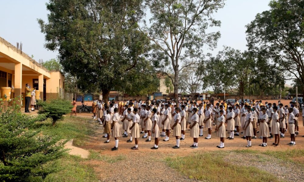 au-ghana,-les-eleves-reprennent-le-chemin-de-l&rsquo;ecole-apres-10-mois-d&rsquo;interruption