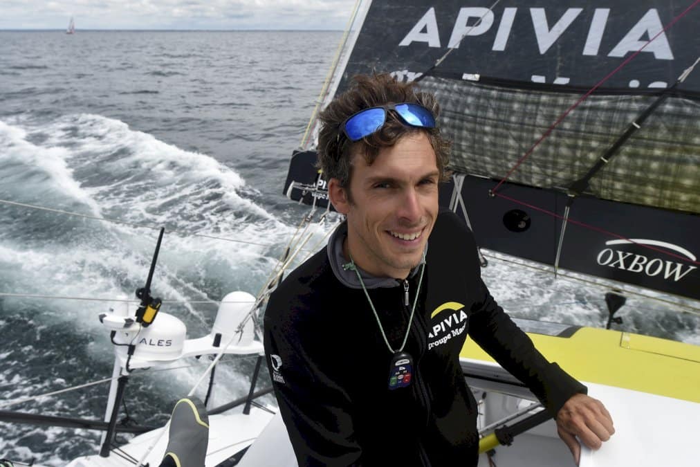 vendee-globe:-duel-a-distance-entre-dalin-et-burton