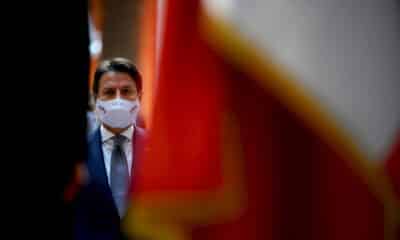 italie:-en-quete-d&rsquo;une-nouvelle-majorite,-le-premier-ministre-va-demissionner