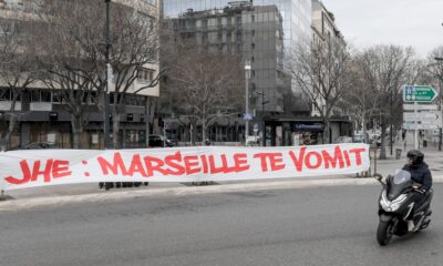 ligue-1:-coup-de-force-des-supporters-de-l&rsquo;om-en-colere-a-la-commanderie