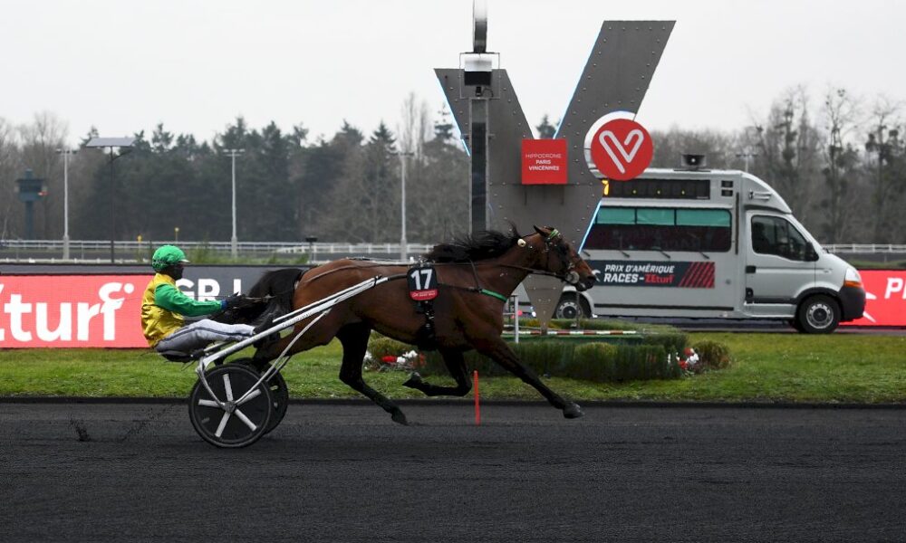 hippisme:-le-trotteur-face-time-bourbon-remporte-le-prix-d&rsquo;amerique