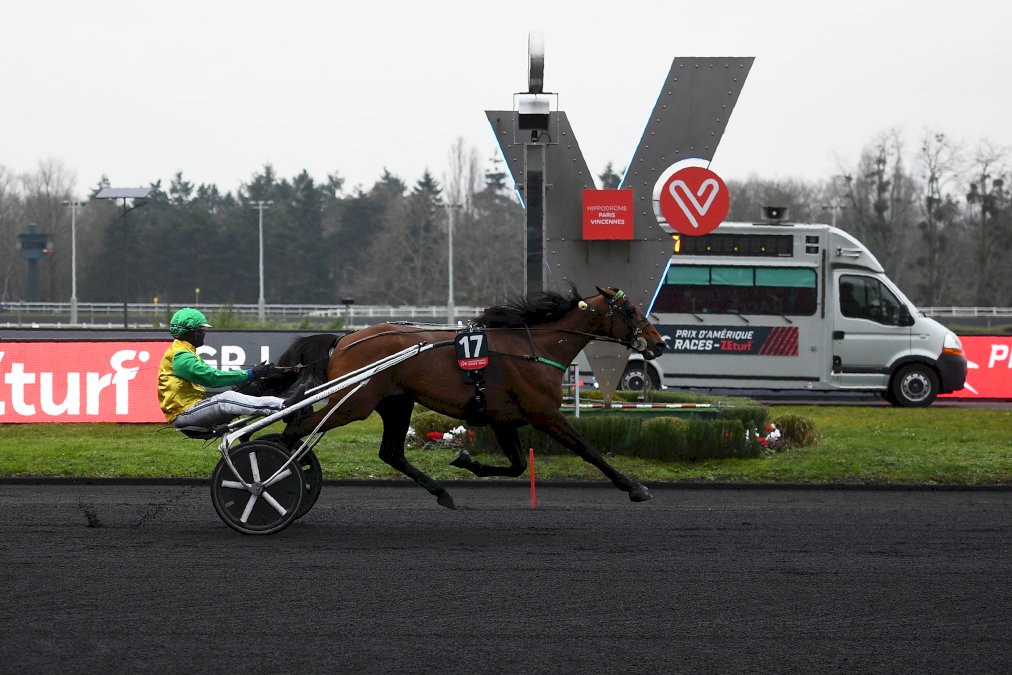 hippisme:-le-trotteur-face-time-bourbon-remporte-le-prix-d&rsquo;amerique