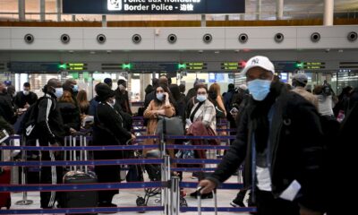 « on-croise-les-doigts »:-a-roissy,-un-« motif-imperieux »-necessaire-pour-quitter-l&rsquo;ue