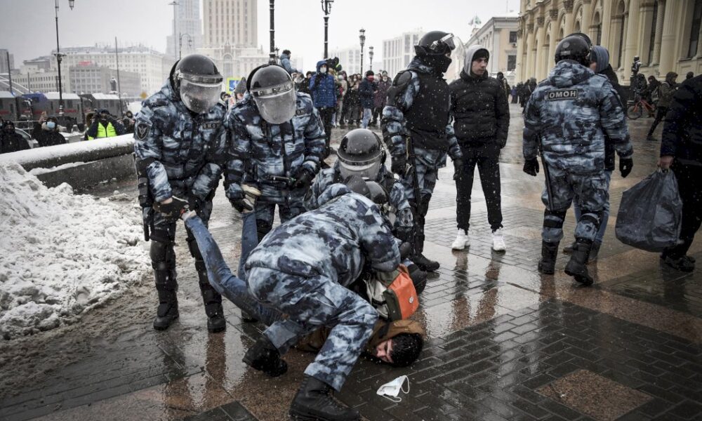 le-parquet-russe-veut-une-incarceration-durable-d&rsquo;alexei-navalny