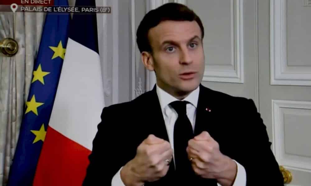 macron-promet-une-vaccination-generale-« d&rsquo;ici-la-fin-de-l&rsquo;ete »