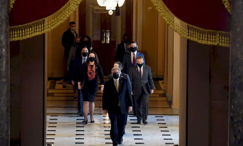 assaut-du-capitole:-les-democrates-presentent-leur-dossier-contre-trump