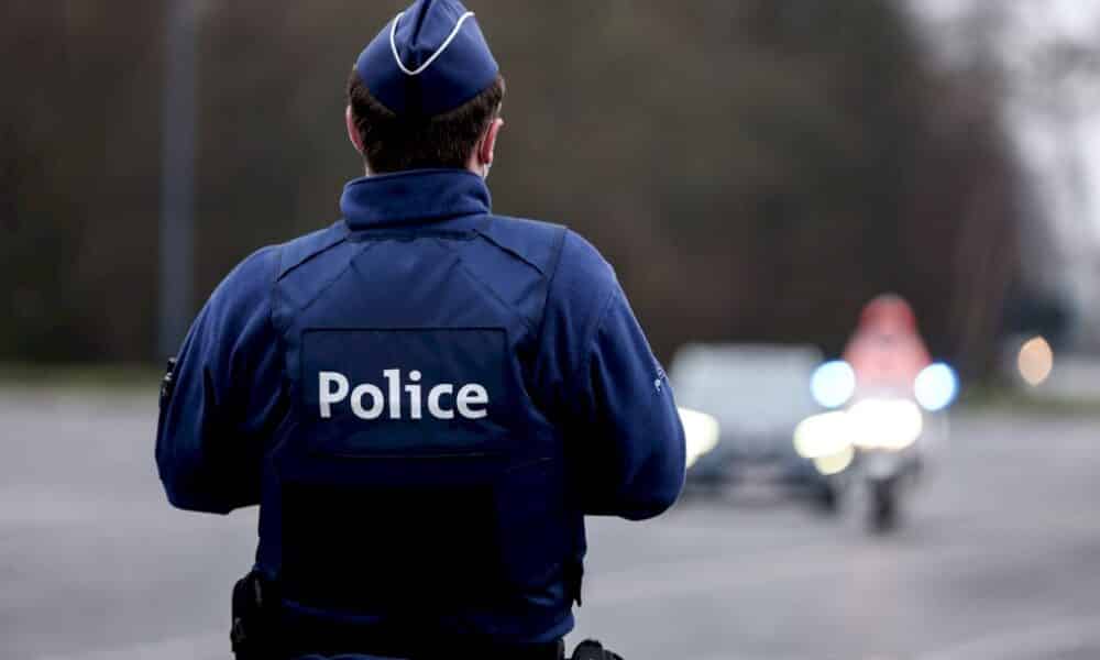 verdict-pour-un-policier-belge-juge-pour-la-mort-par-balle-d&rsquo;une-fillette-kurde