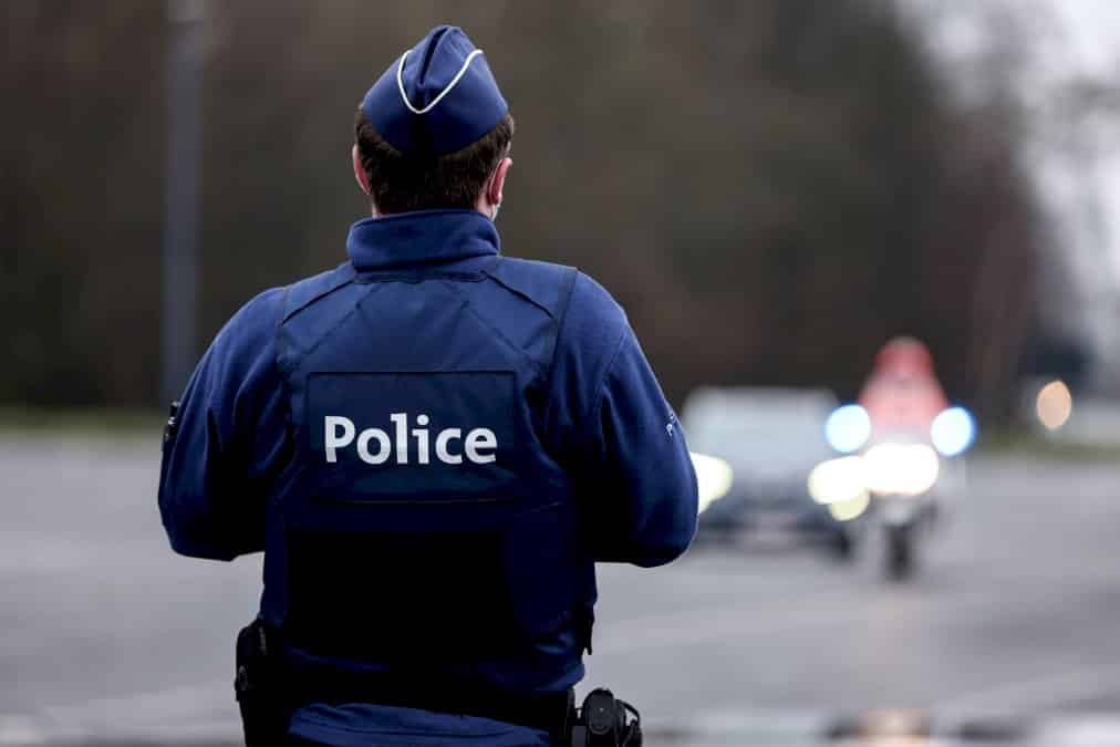 verdict-pour-un-policier-belge-juge-pour-la-mort-par-balle-d&rsquo;une-fillette-kurde