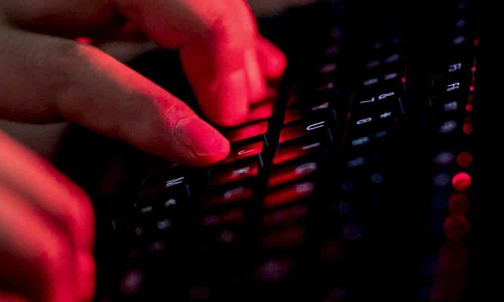 en-france,-une-cyberattaque-qui-fait-penser-a-celles-des-hackers-russes