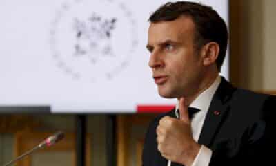 sahel:-macron-veut-« decapiter »-les-groupes-lies-a-al-qaida-et-maintient-les-effectifs-de-barkhane