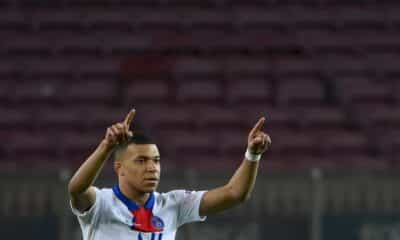 c1:-mbappe-et-le-psg-chassent-les-fantomes-a-barcelone