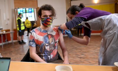 covid:-la-vaccination-accelere,-inegale-entre-pays-riches-et-pauvres