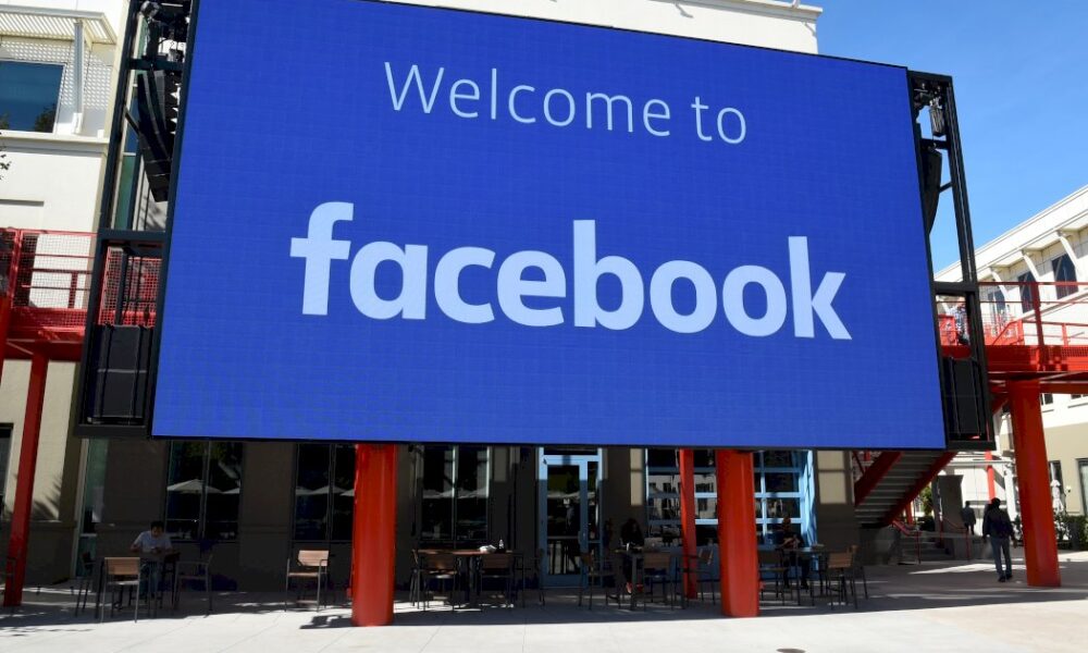 l&rsquo;australie-vote-une-loi-decisive-qui-oblige-les-geants-de-la-tech-a-payer-les-medias