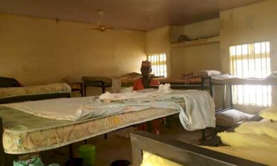 au-nigeria,-317-adolescentes-enlevees-dans-leur-ecole,-fortes-tensions-dans-la-localite