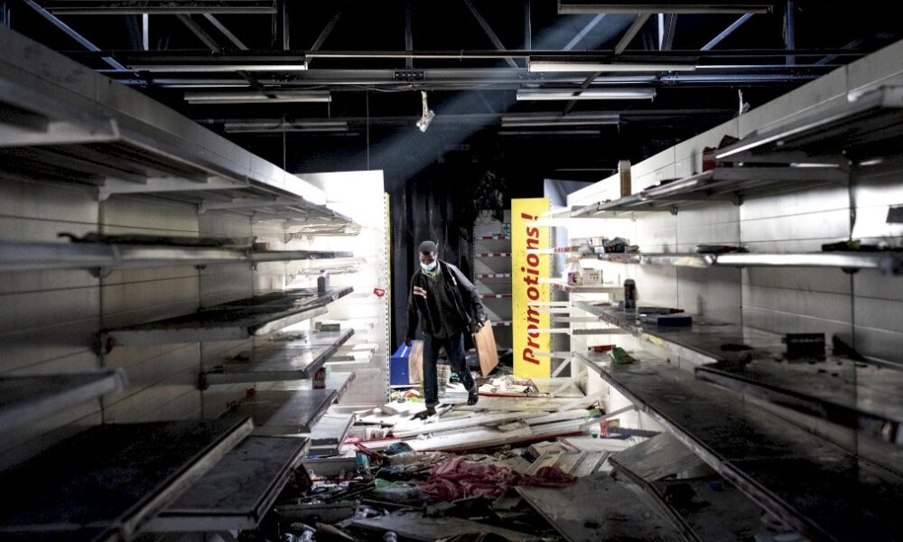 apres-les-troubles-au-senegal,-la-contestation-appelle-a-de-nouvelles-manifestations