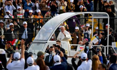 le-pape-conclut-sa-visite-historique-en-irak-devant-des-milliers-de-fideles