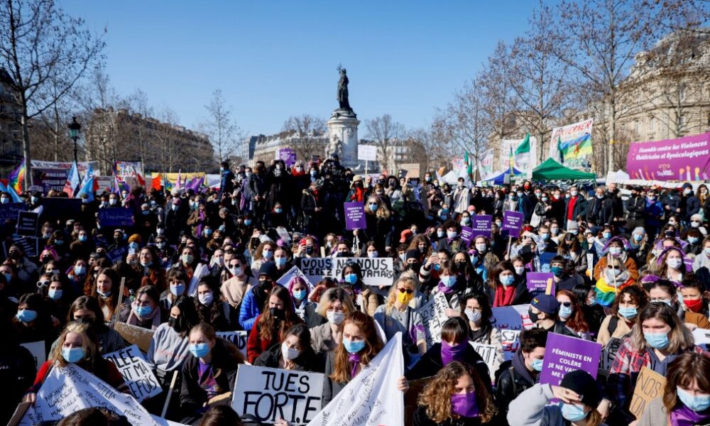manifestations-de-paris-a-montpellier-a-la-veille-de-la-journee-des-droits-des-femmes