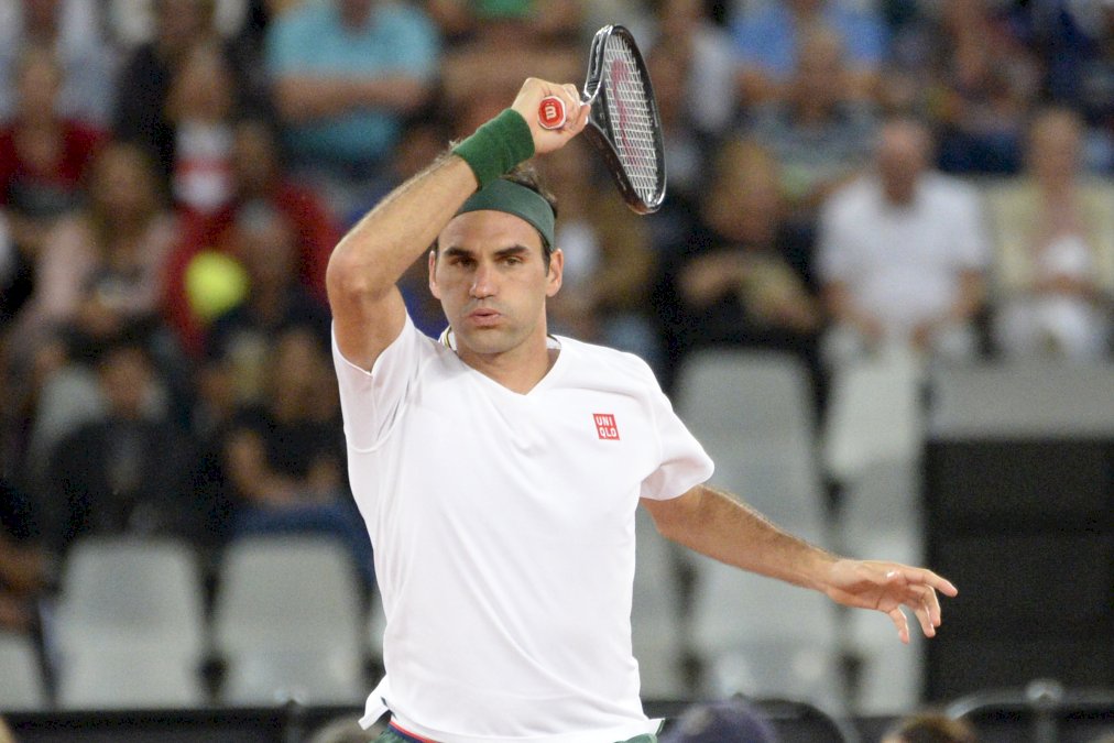 tennis:-apres-treize-mois-d&rsquo;absence,-le-grand-retour-de-federer-a-doha