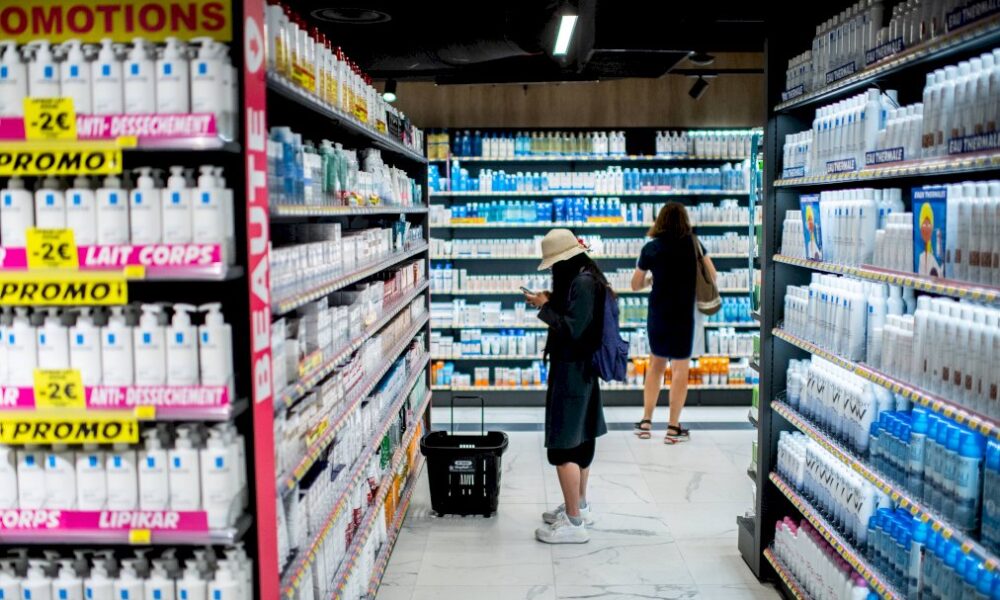 cremes-solaires-et-anti-age:-un-ingredient-a-risque-peut-en-cacher-un-autre