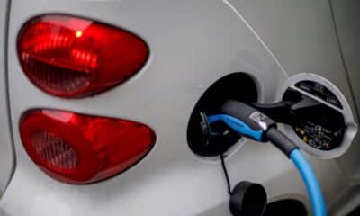 automobile:-l&rsquo;ue-doit-mettre-le-turbo-sur-les-batteries