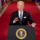 covid-19:-biden-vante-les-progres-de-la-vaccination-et-l&rsquo;espoir-d&rsquo;un-retour-a-la-normale