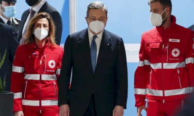 covid-19:-l&rsquo;italie-reconfinee-lundi,-l&rsquo;oms-au-secours-d&rsquo;astrazeneca