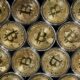 le-bitcoin-depasse-pour-la-premiere-fois-la-barre-des-60.000-dollars