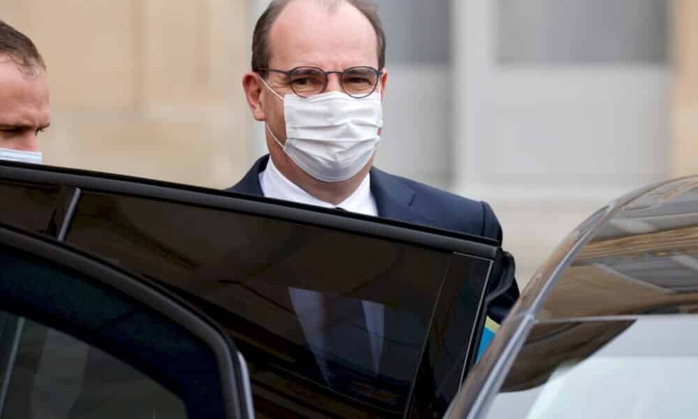 castex-annonce-une-« prime-macron »-pour-les-bas-salaires-et-prolonge-des-aides