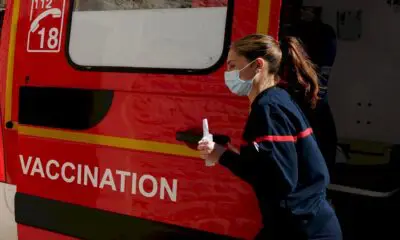 covid-19:-la-pression-sur-les-reas-en-france-continue,-bientot-des-vaccinodromes