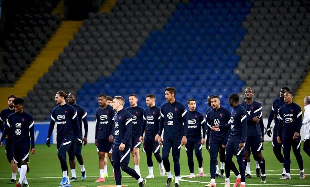 qualif.-mondial-2022:-au-kazakhstan,-les-bleus-sur-un-terrain-glissant