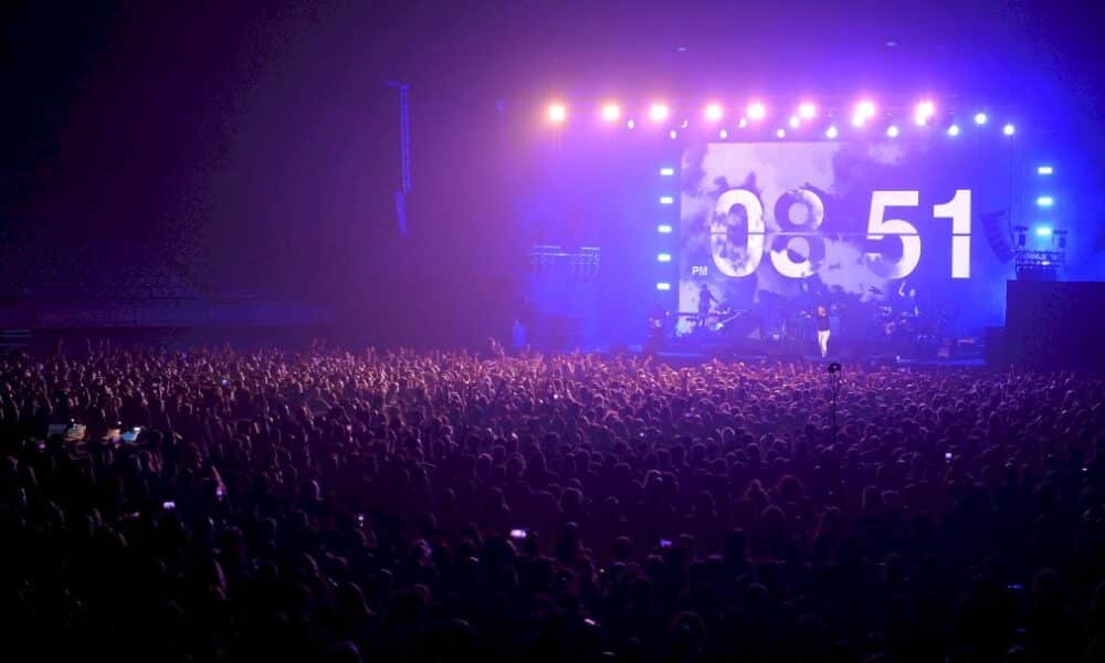 a-barcelone,-le-rock-de-retour-sur-scene-pour-une-experience-clinique