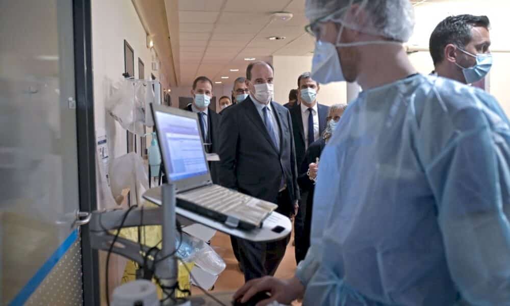 covid-19:-dernier-week-end-avant-l&rsquo;ecole-a-la-maison,-l&rsquo;horizon-toujours-incertain