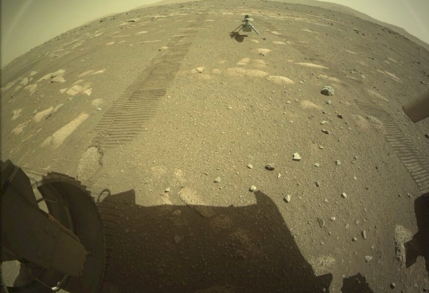 l&rsquo;helicoptere-ingenuity-de-la-nasa-survit-a-sa-premiere-nuit-seul-sur-mars