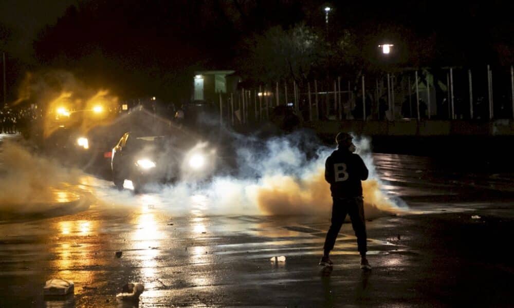 minneapolis-reste-sous-tension-apres-la-mort-d&rsquo;un-jeune-homme-noir-tue-par-la-police